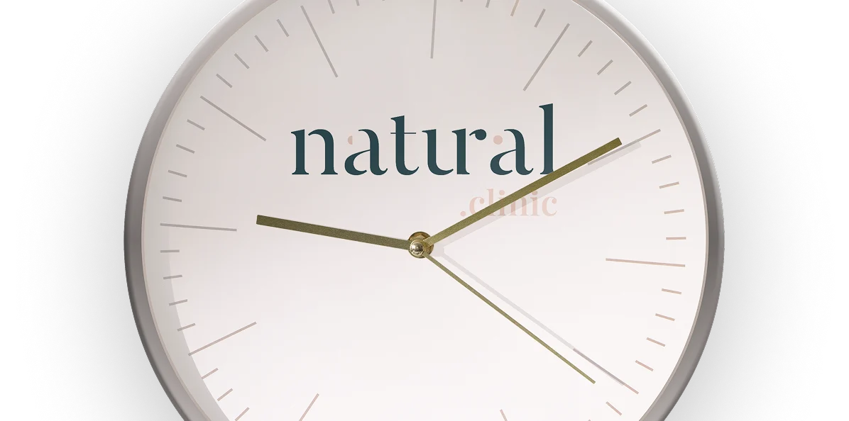 Clock representing treatment time at Natural Clinic